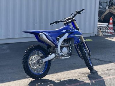 2026 Yamaha YZ250F Team Yamaha Blue — interior view