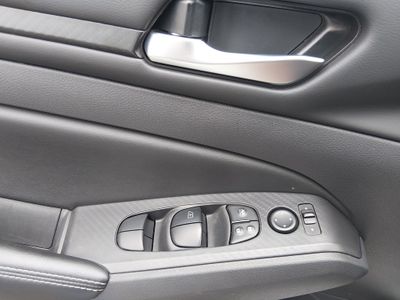 2025 Nissan Altima - Photo 17
