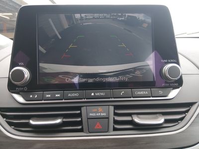 2025 Nissan Altima - Photo 16