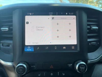 2022 RAM 1500 — photo 10 view