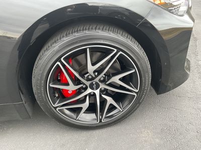 2023 Kia Stinger - Photo 16