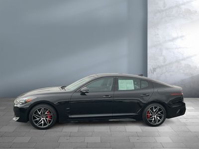 2023 Kia Stinger - Photo 3