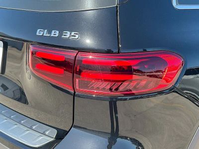 2025 Mercedes-Benz GLB — photo 24 view