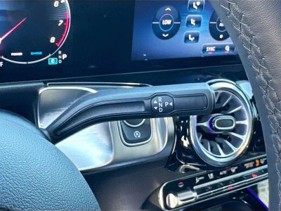 2025 Mercedes-Benz GLB — photo 14 view