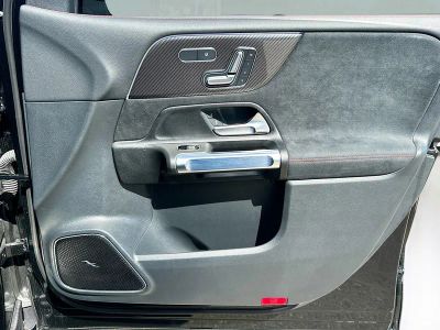 2025 Mercedes-Benz GLB — photo 34 view