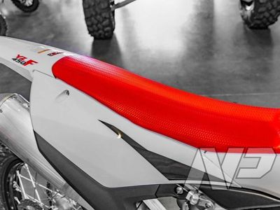 2026 Yamaha YZ450F 70th Anniversary Edition - Photo 5