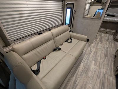 2024 Thor Motor Coach Four Winds — photo 14 view