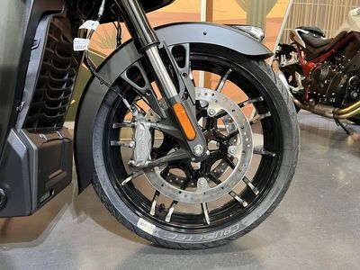 2026 Indian Motorcycle Challenger Dark Horse 112 Black Smoke - Photo 11