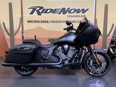 2026 Indian Motorcycle Challenger Dark Horse 112 Black Smoke - Photo 5
