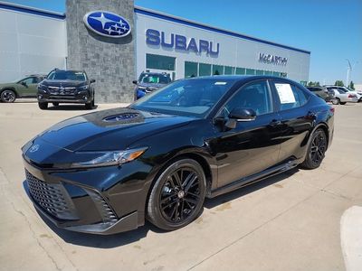 2025 Toyota Camry - Photo 2