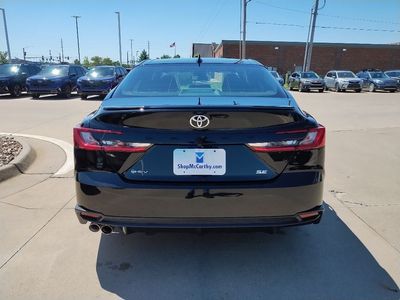 2025 Toyota Camry - Photo 8