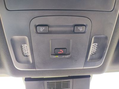 2025 Toyota Camry - Photo 40
