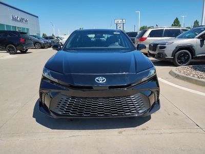 2025 Toyota Camry - Photo 3