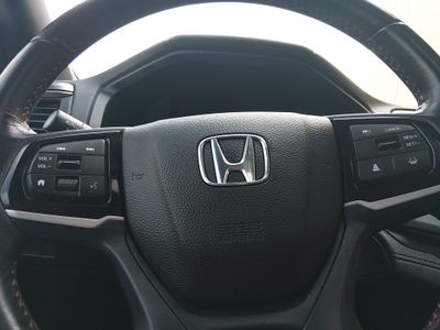 2025 Honda Odyssey - Photo 12