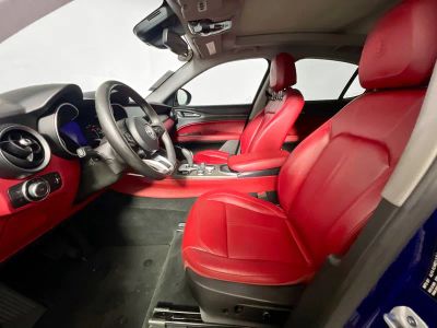 2021 Alfa Romeo Stelvio — photo 12 view