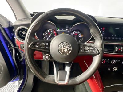 2021 Alfa Romeo Stelvio — photo 15 view