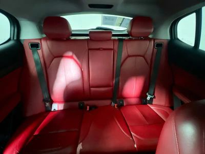 2021 Alfa Romeo Stelvio — photo 29 view