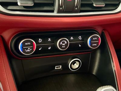 2021 Alfa Romeo Stelvio — photo 23 view