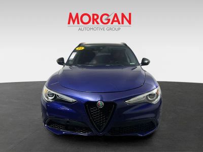 2021 Alfa Romeo Stelvio — photo 8 view