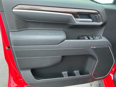 2026 Chevrolet Silverado 1500 — photo 16 view