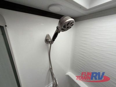 2026 Keystone RV Alpine Avalanche Edition - Photo 37
