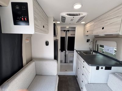 2026 Jayco Comet - Photo 10