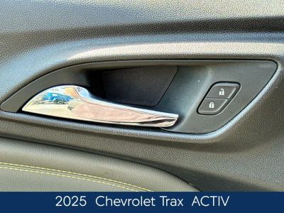 2025 Chevrolet Trax - Photo 18