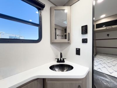 2026 Grand Design IMAGINE - Photo 16