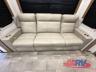 2026 Keystone RV Fuzion Impact Edition - Photo 31