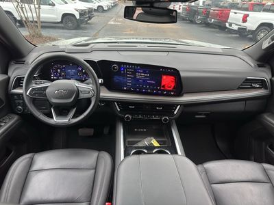 2025 Chevrolet Suburban - Photo 28