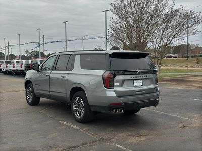 2025 Chevrolet Suburban - Photo 5