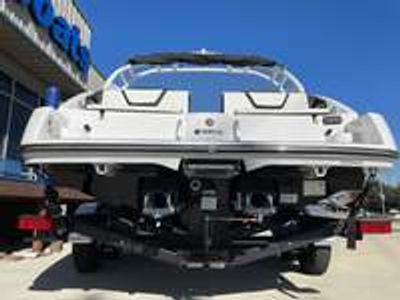 2026 Yamaha 222 SE - Photo 9
