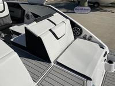 2026 Yamaha 222 SE - Photo 15