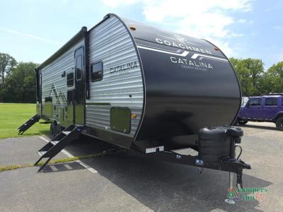 2027 Coachmen RV Catalina Legacy — front three-quarter view
