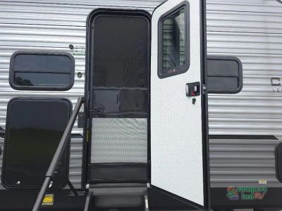 2027 Coachmen RV Catalina Legacy — photo 21 view