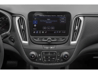 2025 Chevrolet Malibu - Photo 15