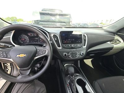 2025 Chevrolet Malibu - Photo 7