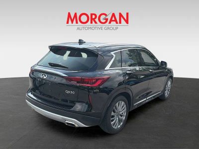 2024 INFINITI QX50 — photo 7 view