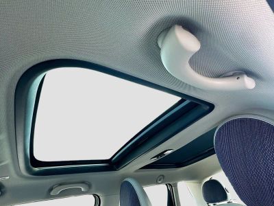 2026 MINI Hardtop 4 Door — photo 15 view