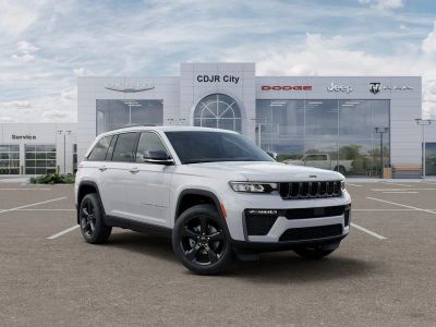 2026 Jeep Grand Cherokee — detail view