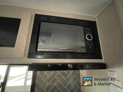 2022 Coachmen RV Apex Ultra-Lite - Photo 16
