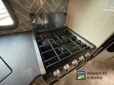 2022 Coachmen RV Apex Ultra-Lite - Photo 15
