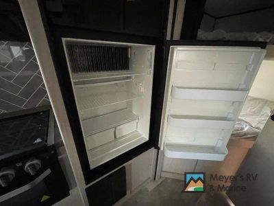 2022 Coachmen RV Apex Ultra-Lite - Photo 18