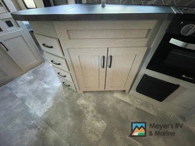 2022 Coachmen RV Apex Ultra-Lite - Photo 11