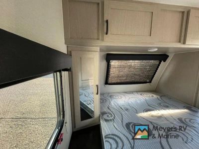 2022 Coachmen RV Apex Ultra-Lite - Photo 36