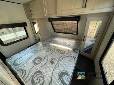 2022 Coachmen RV Apex Ultra-Lite - Photo 35