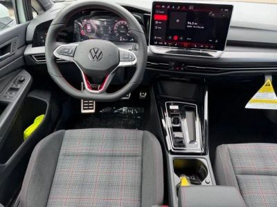 2026 Volkswagen Golf GTI — photo 9 view