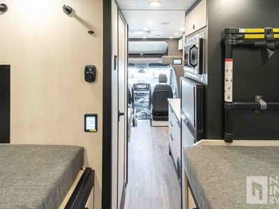 2026 Tiffin Motorhomes Open Trail - Photo 17