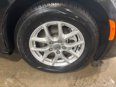 2024 Chrysler Pacifica — photo 16 view