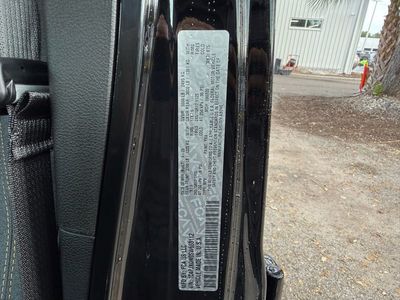 2025 Jeep Wrangler - Photo 13